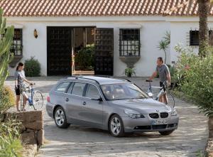 BMW 530d Touring 2004 года